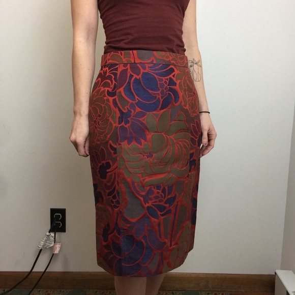 Piazza Sempione Dresses & Skirts - Piazza Sempione Red Blue Floral Silk Pencil Skirt
